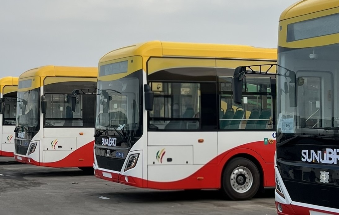 Performance mesurée et expérience usagers pour le BRT de Dakar